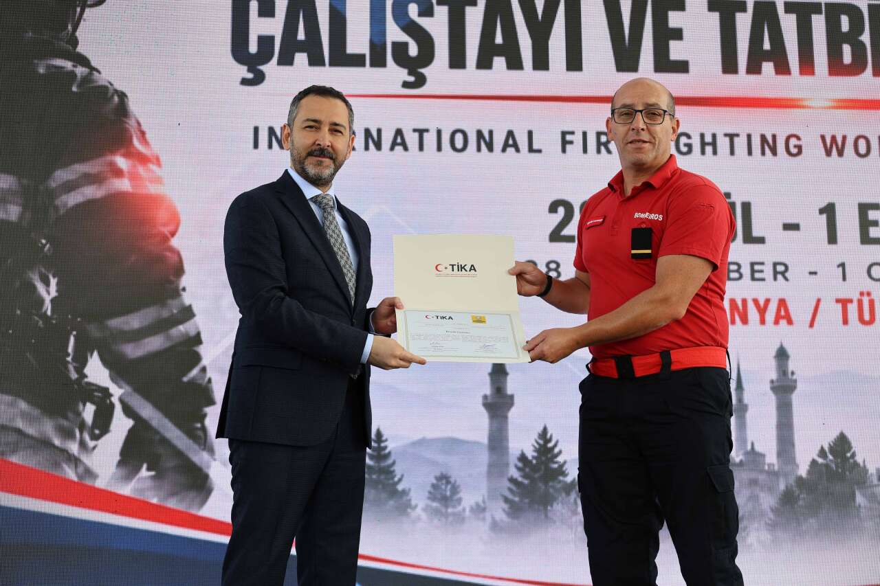 Konya’da bir ilk yaşandı! 14 ülkeden itfaiyeci nefes kesen bir operasyona imza attı 6